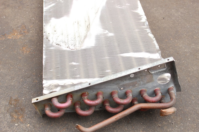 エアコンラジエーター